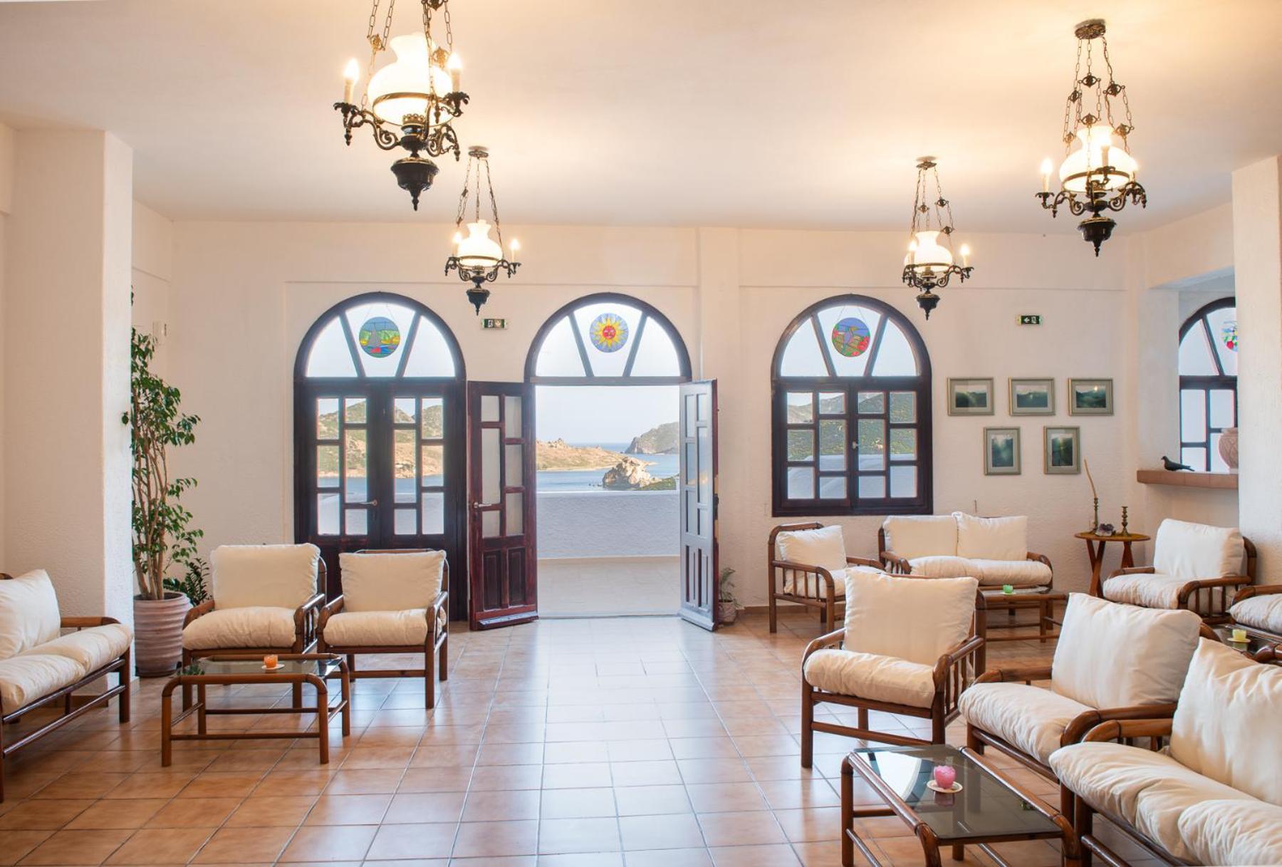 Golden Sun Hotel Patmos Extérieur photo
